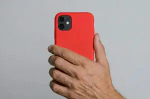 3 Signs It’s Time to Replace Your Screen Protector